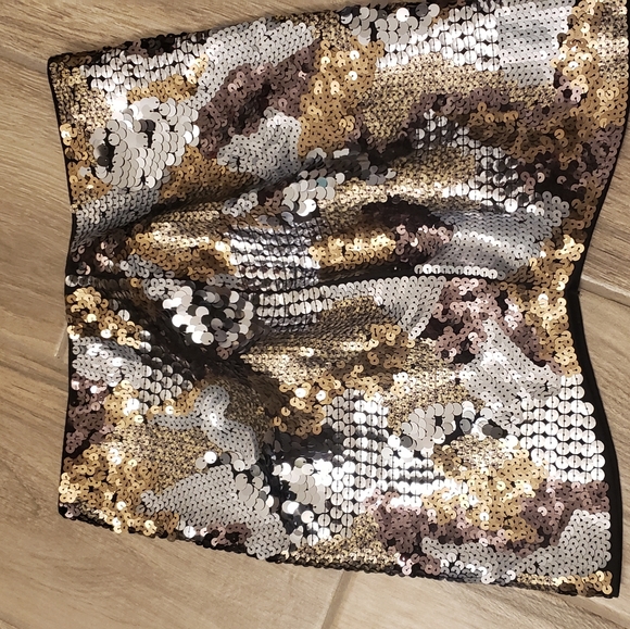 Gold & Silver Mini Skirt - Picture 4 of 8